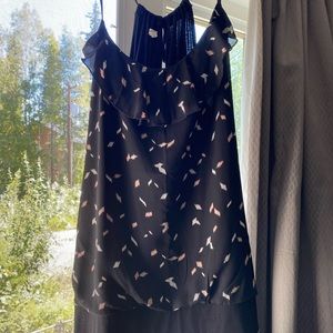 Black summer tie top.